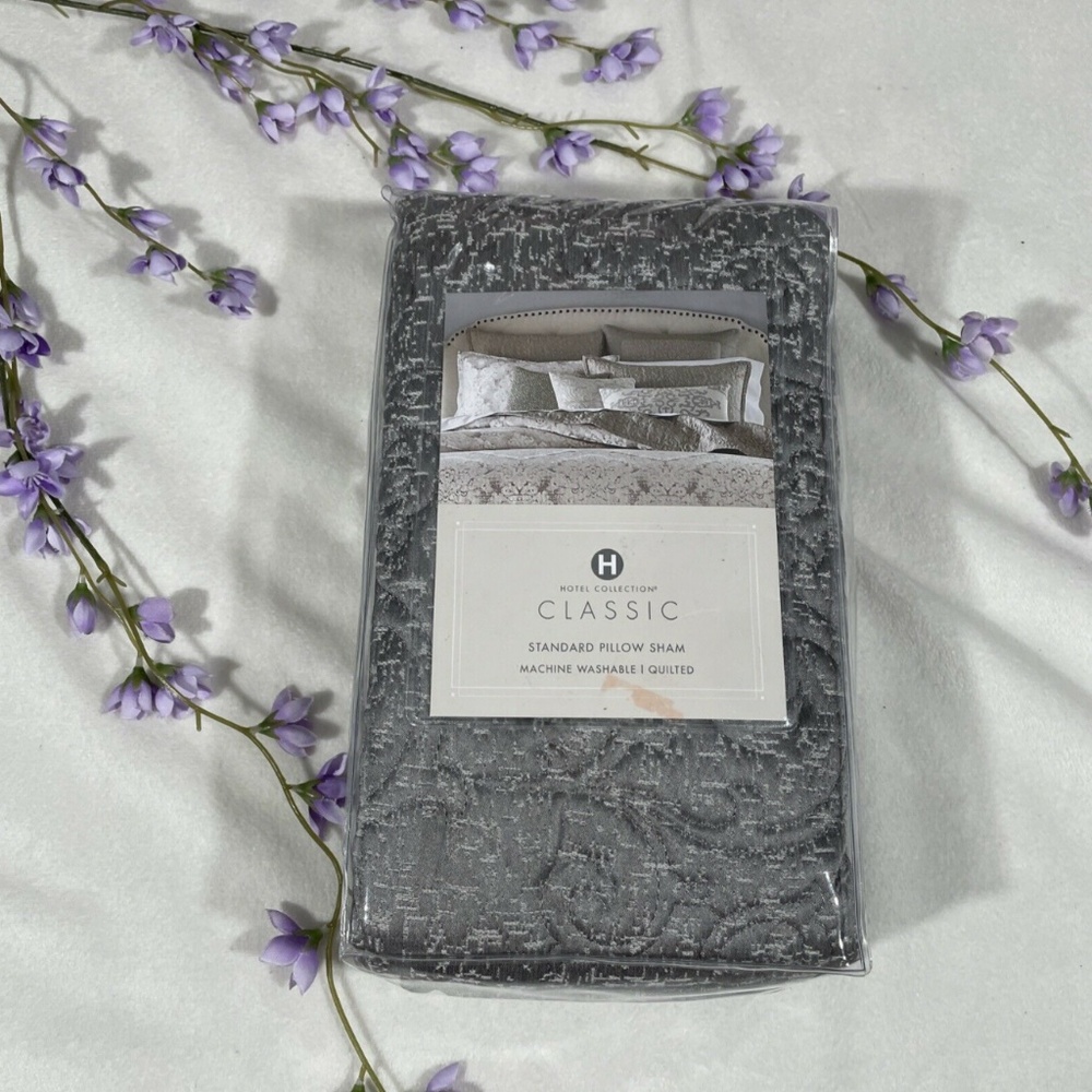 NIB [ 1 Standard ] Quilt Sham‎ for Hotel Collection Classic Embossed Jacquard